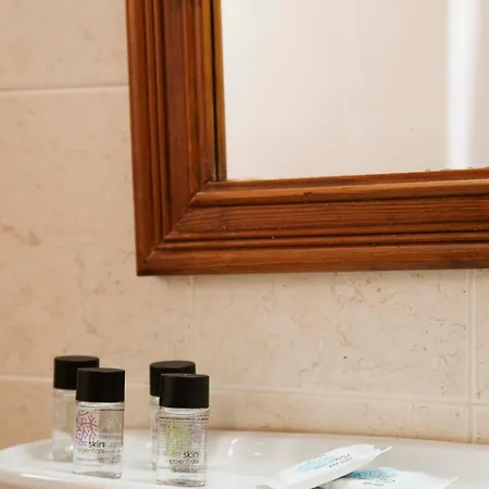 Ioanna Guest house 3*